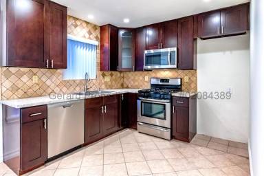 Main picture of 1415 Orange Ave