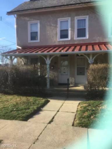 Main picture of 11 Sandy Knoll Dr