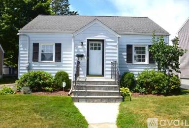 Main picture of 142 Eastlawn St