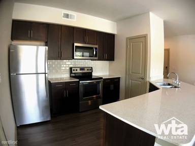 Main picture of 8401 Bluff Springs Rd