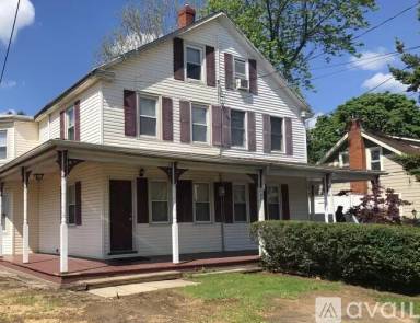 Main picture of 510 Neck Rd