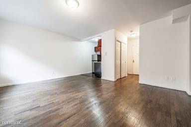 Main picture of 105 Saint Marks Pl