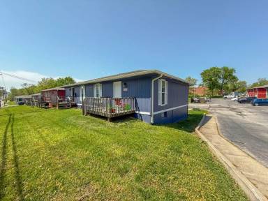 Main picture of 1005 W Ash St