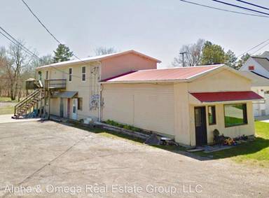 Main picture of 926 E Main St