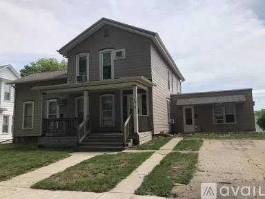 Main picture of 416 Boone St