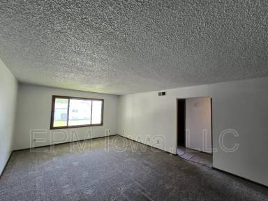 Main picture of 1153 Langley Rd