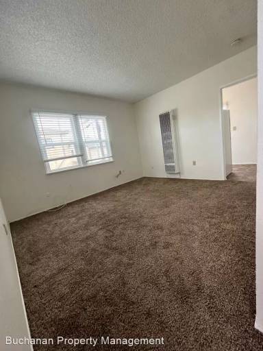 Main picture of 4423 Campus Ave