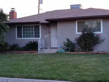 Main picture of 3949 N Hulbert Ave