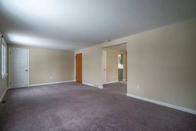 Main picture of 64 Acacia Dr
