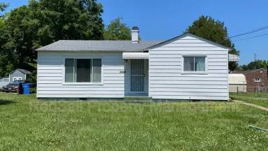 Main picture of 5008 Neal St