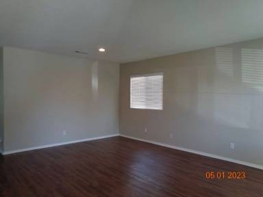 Main picture of 2739 Garnet Ln