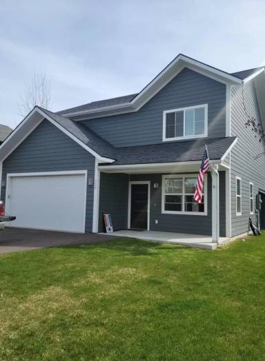 Main picture of 703 Aspen Grove St