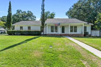 Main picture of 140 Duchess Trl