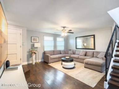 Main picture of 8341 E Vista Dr Apartments