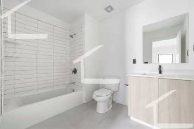 Main picture of 1035 Commonwealth Ave