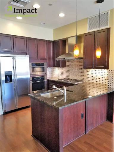 Main picture of Landmark Condominium Tower