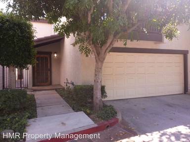 Main picture of 2251 E Badillo St