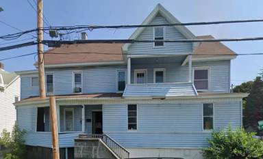 Main picture of 265 W Main St