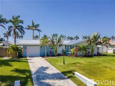 Main picture of 444 Bayshore Dr