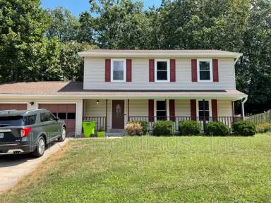 Main picture of 18215 Linton Ct