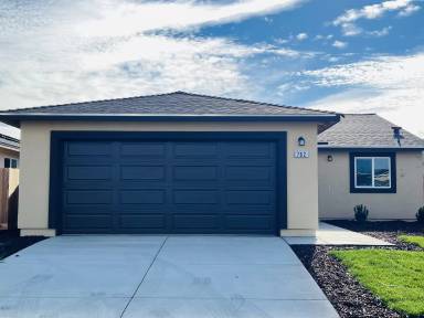 Main picture of 782 Dean Ct