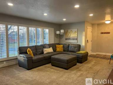 Main picture of 701 N 100 W