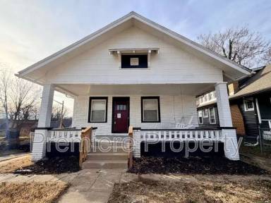 Main picture of 2400 N 12th St