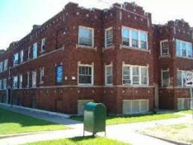 Main picture of 6201 S Troy St