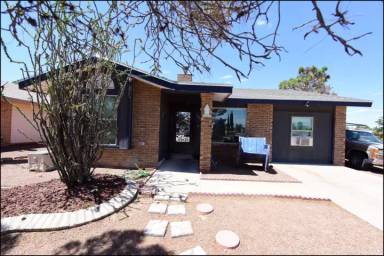 Main picture of 15327 Fairwood Ct