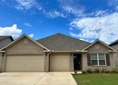 Main picture of 125 Sublett Dr