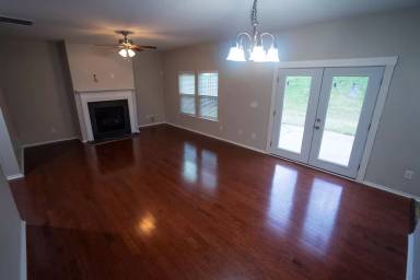 Main picture of 3 Mint Hill Ct