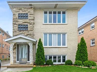 Main picture of 8604 W Carmen Ave