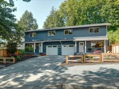 Main picture of 1004 McDonald Avenue - A