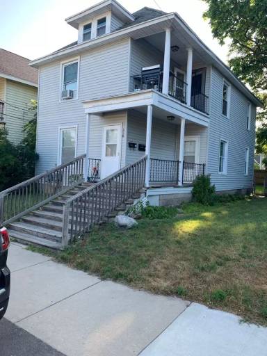 Main picture of 310 Lane Ave SW