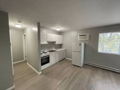 Main picture of 124 W Manlius St