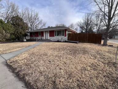 Main picture of 302 E Hamilton St