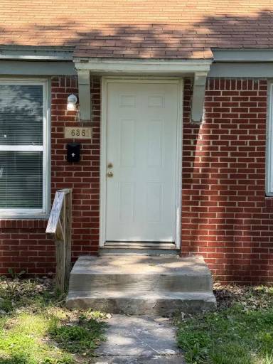 Main picture of 636 S Hydraulic St