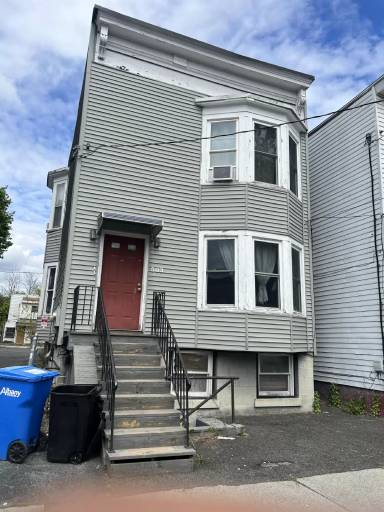 Main picture of 503 Hamilton St