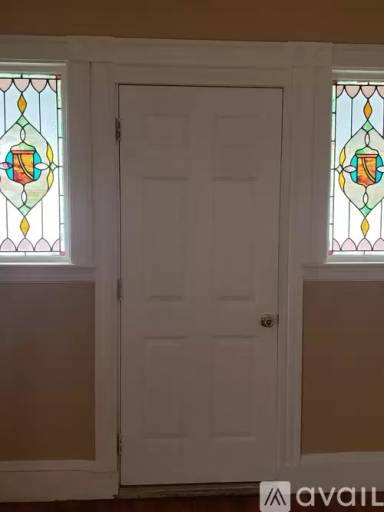 Main picture of 105 Draper St
