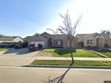 Main picture of 1575 Tulip St