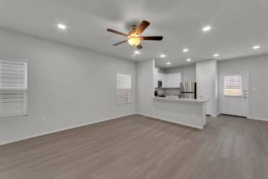 Main picture of 9034 Glen Shadow Apartmenrs