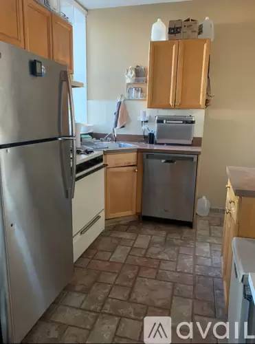 Main picture of 4004 36th Ave