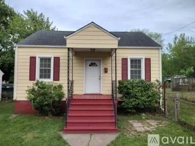Main picture of 115 N Fern Ave