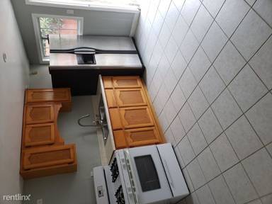 Main picture of 710 W Almond St
