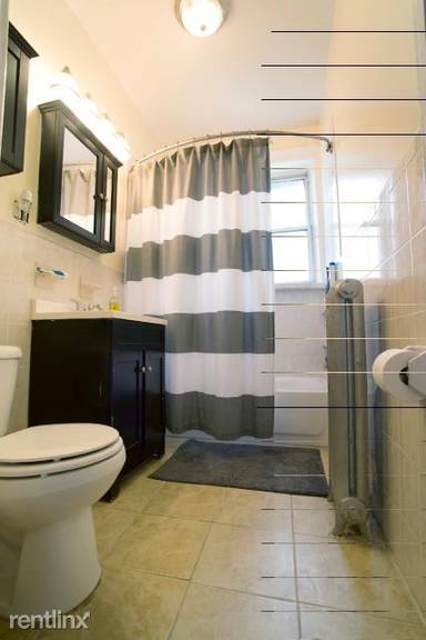 Main picture of 31 75th St