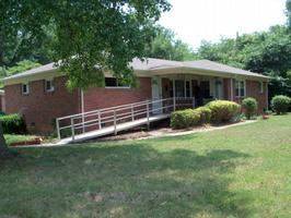Main picture of 3128 Creighton Dr