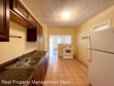 Main picture of 2933 Jacob St