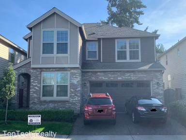 Main picture of 6316 NE Whitewood Dr