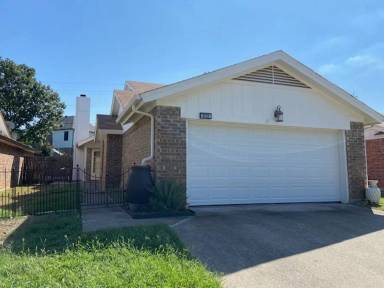 Main picture of 412 Sycamore Ln