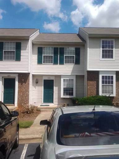 Main picture of 525 Lex Dr